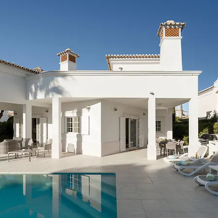 Mirella - Varandas Do Vila