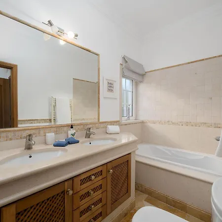 ヴィラ Mirella - Varandas Do アルマンシル